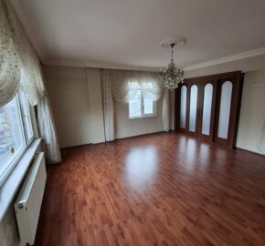 📌 SAHİLDE POLİS EVİNİN KARŞISINDA SATILIK DAİRE 📌