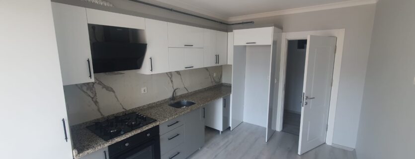 KEPEZ MAHALLESİ MEVKİDE 2+1 İÇİ  FULL YAPILI KİRALIK DAİRE