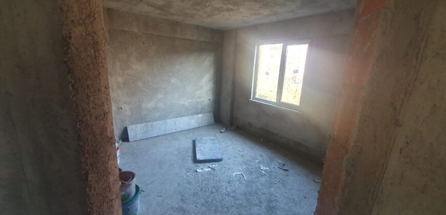 ACİL EMLAKTAN SATILIK UZUN ÇAYIR MAHALLESİNDE 3 KATLI BİNA