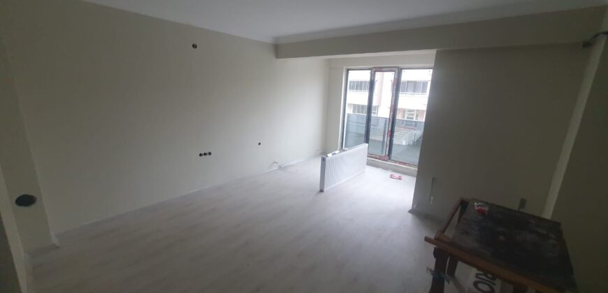 ACİL EMLAK’TAN YEŞİLTEPEDE 1+1 SATILIK DAİRE