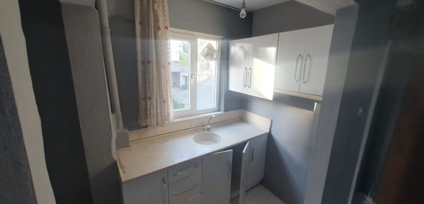ACİL EMLAKTAN YALI CADDESİNDE 1+1 SATILIK DAİRE