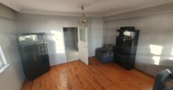 ACİL EMLAKTAN YALI CADDESİNDE   1+1 SATILIK DAİRE