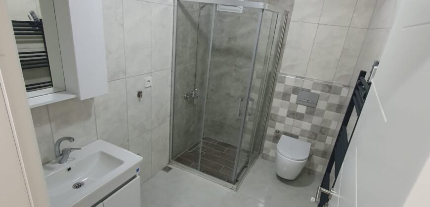 ACİL EMLAKTAN DORUK MEVKİDE SATILIK DAİRE