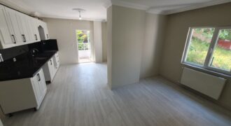 ACİL EMLAKTAN DORUK MEVKİDE SATILIK DAİRE