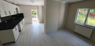 ACİL EMLAKTAN DORUK MEVKİDE SATILIK DAİRE