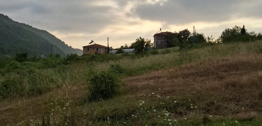 ACİL EMLAK’TAN KEŞKEK KÖY İÇERİSİNDE MÜSTAKİL ARSA