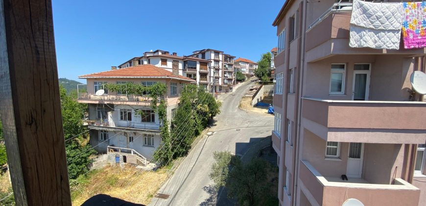 ACİL EMLAK’TAN DENİZ MANZARALI EŞYALI KİRALİK 2+1 DAİRE