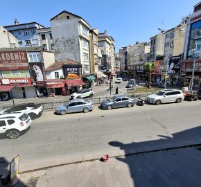 ACİL EMLAK’TAN MERKEZDE İŞLEK LOKASYONDA KİRALIK OFİS
